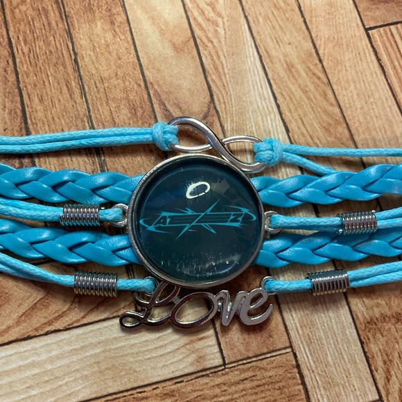 Custom made ATEEZ Cuff bracelet - Picture 3 of 3